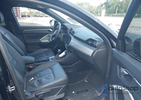 2020 Audi Q3 Premium 45 Tfsi S Line Quattro Tiptronic из США, поврежденный, VIN WA1DECF34L1076741